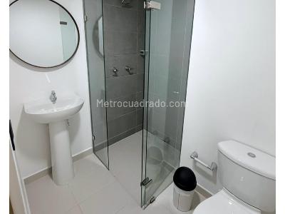 Apartaestudio en venta en La Candelaria, Medellín, 34 m² · foto 10 de 16