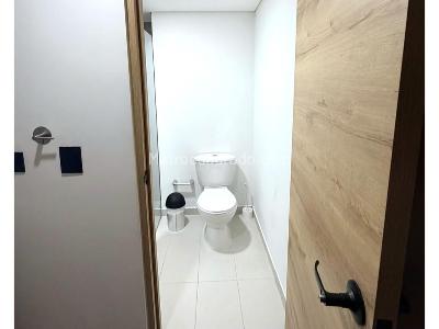Apartaestudio en venta en La Candelaria, Medellín, 34 m² · foto 11 de 16
