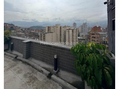 Apartaestudio en venta en La Candelaria, Medellín, 34 m² · foto 13 de 16