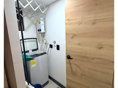 Apartaestudio en venta en La Candelaria, Medellín, 34 m² · foto 9 de 16