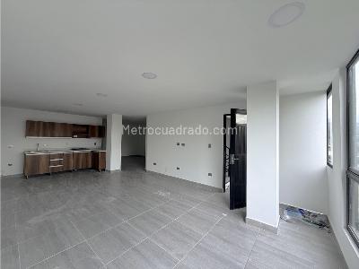 Apartamento de 3 alcobas en venta en Cristobal, Medellín, 218 m² · foto 2 de 20