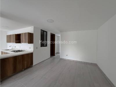 Apartamento de 3 alcobas en venta en Cristobal, Medellín, 218 m² · foto 7 de 20