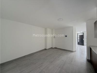 Apartamento de 3 alcobas en venta en Cristobal, Medellín, 218 m² · foto 8 de 20