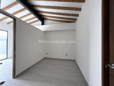 Apartamento de 3 alcobas en venta en Cristobal, Medellín, 218 m² · foto 20 de 20