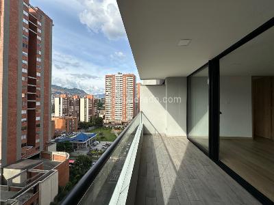 Apartamento en venta en Los Colores, Medellín · foto 12 de 20