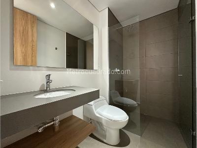 Apartamento en venta en Los Colores, Medellín · foto 18 de 20