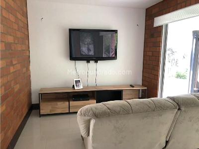 Casa de 4 alcobas en venta en Ave Maria, Sabaneta, 470 m² · foto 11 de 20