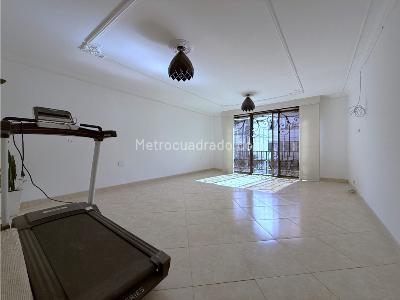 Casa en arriendo en Almeria, Medellín · foto 12 de 20