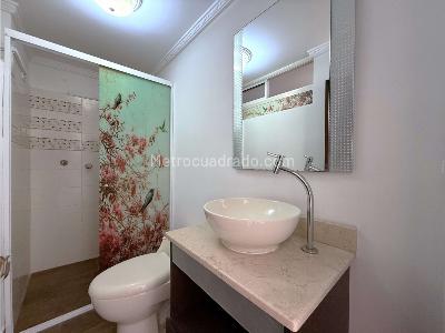 Casa en arriendo en Almeria, Medellín · foto 14 de 20