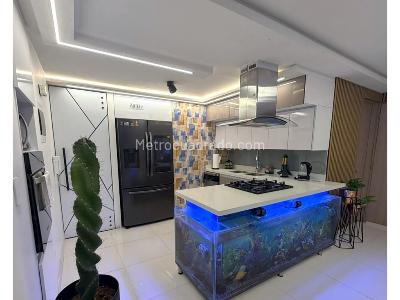 Apartamento en venta en La Candelaria, Medellín · foto 5 de 15
