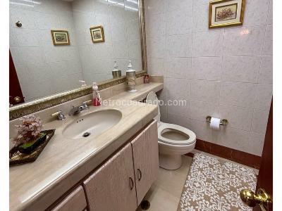Apartamento en venta en Lalinde, Medellín · foto 7 de 20