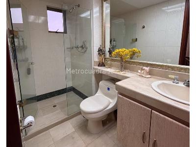 Apartamento en venta en Lalinde, Medellín · foto 14 de 20