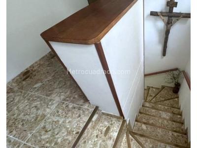 Casa de 3 alcobas en venta en Calasanz Parte Baja, Medellín, 81 m² · foto 11 de 16