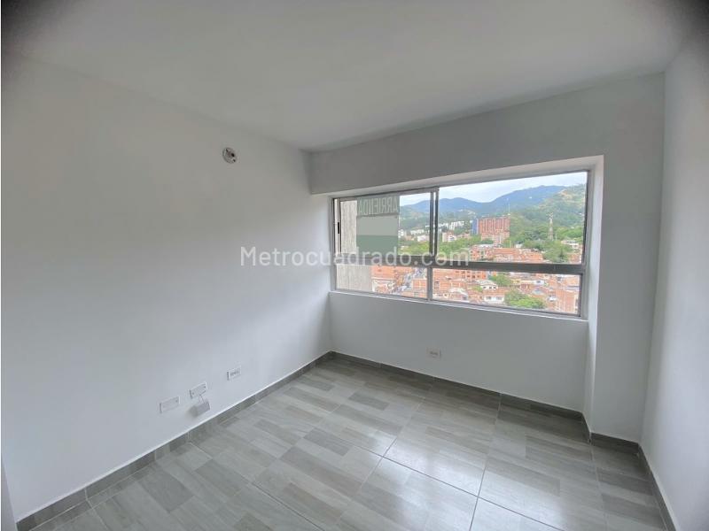 Piso – Medellín, Barrio Cristobal, La América - Vista 4
