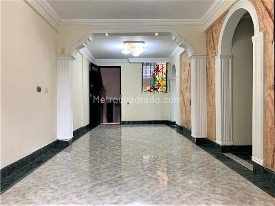 Apartamento en venta en Tricentenario, Medellín · foto 3 de 14