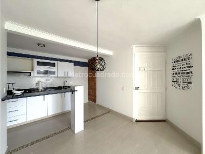 Apartamento en venta en Calasanz Parte Media, Medellín · foto 2 de 19