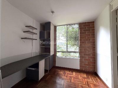 Apartamento en venta en Calasanz Parte Media, Medellín · foto 10 de 19