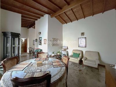 Apartamento de 4 alcobas en venta en Robledo Pilarica, Medellín, 94 m² · foto 3 de 19
