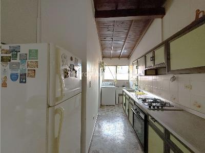 Apartamento de 4 alcobas en venta en Robledo Pilarica, Medellín, 94 m² · foto 4 de 19