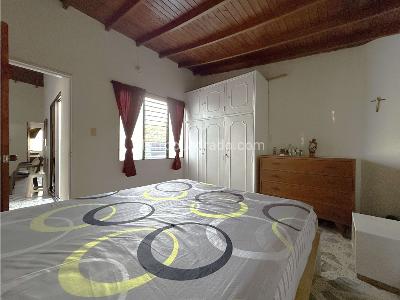Apartamento de 4 alcobas en venta en Robledo Pilarica, Medellín, 94 m² · foto 13 de 19