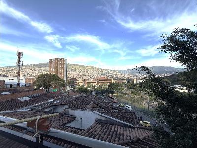 Apartamento de 4 alcobas en venta en Robledo Pilarica, Medellín, 94 m² · foto 18 de 19