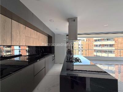 Apartamento de 4 alcobas en venta en Laureles, Medellín, 336 m² · foto 6 de 20