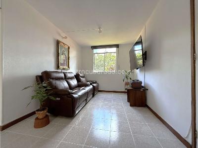 Apartamento de 4 alcobas en venta en Aliadas, Sabaneta, 96 m² · foto 4 de 18