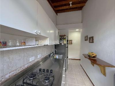 Apartamento de 4 alcobas en venta en Aliadas, Sabaneta, 96 m² · foto 8 de 18