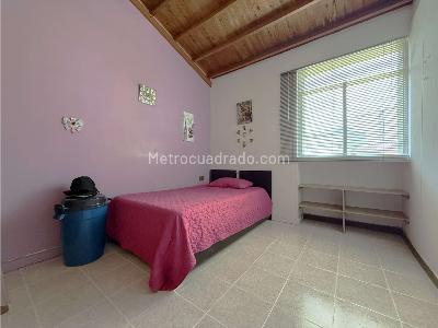 Apartamento de 4 alcobas en venta en Aliadas, Sabaneta, 96 m² · foto 10 de 18
