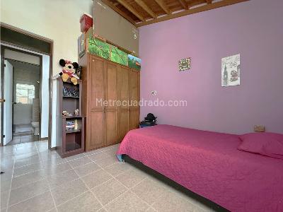 Apartamento de 4 alcobas en venta en Aliadas, Sabaneta, 96 m² · foto 11 de 18