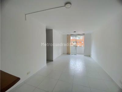 Apartamento de 3 alcobas en arriendo en Ciudad Del Rio, Medellín, 65 m² · foto 6 de 15