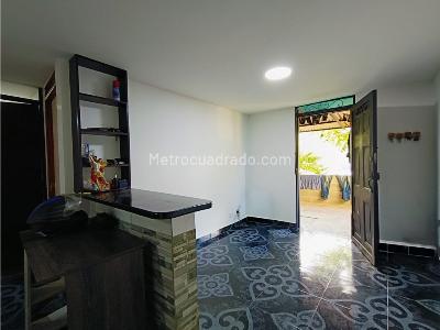 Apartamento en venta en Calasania, Medellín · foto 2 de 11