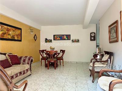 Apartamento de 4 alcobas en venta en Belen Rosales, Medellín, 126 m² · foto 2 de 14