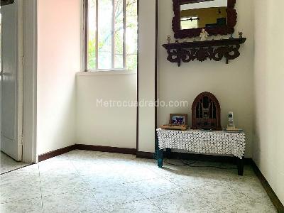 Apartamento de 4 alcobas en venta en Belen Rosales, Medellín, 126 m² · foto 7 de 14