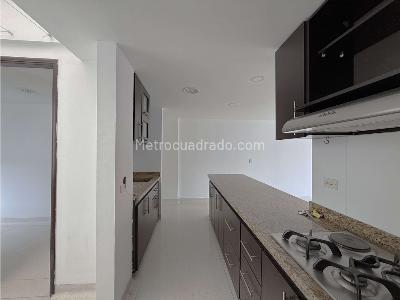 Apartamento de 4 alcobas en venta en Calasanz Parte Baja, Medellín, 130 m² · foto 2 de 20
