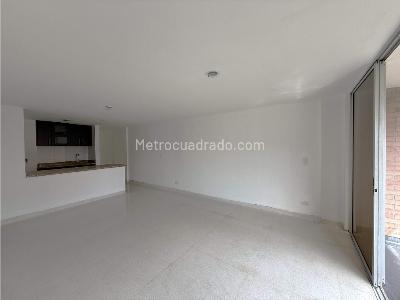 Apartamento de 4 alcobas en venta en Calasanz Parte Baja, Medellín, 130 m² · foto 9 de 20
