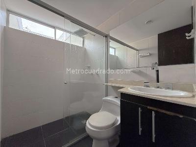 Apartamento de 4 alcobas en venta en Calasanz Parte Baja, Medellín, 130 m² · foto 13 de 20