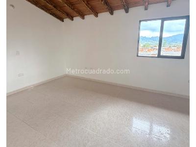 Casa de 3 alcobas en venta en La Ceja, Medellín, 133 m² · foto 6 de 9