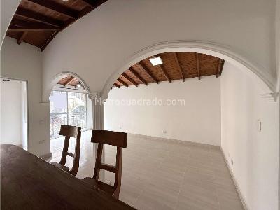 Apartamento de 2 alcobas en venta en Cabañas, Bello, 76 m² · foto 7 de 16