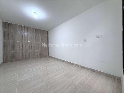Apartamento de 2 alcobas en venta en Cabañas, Bello, 76 m² · foto 13 de 16