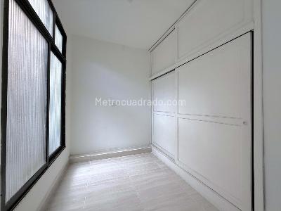 Apartamento de 2 alcobas en venta en Cabañas, Bello, 76 m² · foto 15 de 16