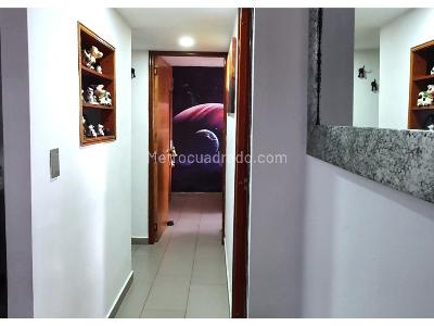 Apartamento de 3 alcobas en venta en Calasania, Medellín, 57 m² · foto 9 de 14