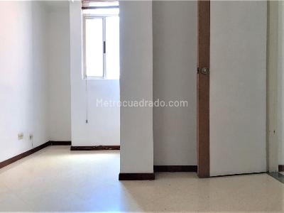 Apartamento de 2 alcobas en arriendo en Laureles, Medellín, 74 m² · foto 14 de 15