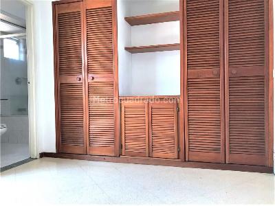 Apartamento de 2 alcobas en arriendo en Laureles, Medellín, 74 m² · foto 9 de 15
