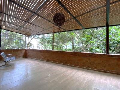 Apartamento en arriendo en Poblado, Medellín · foto 8 de 20