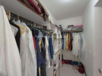 Apartamento en venta en Calasanz Parte Baja, Medellín · foto 16 de 19