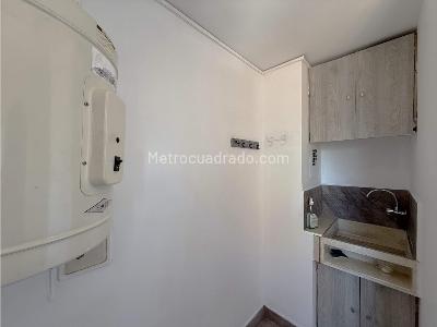 Apartamento en venta en Segundo Parque De Laureles, Medellín · foto 4 de 17