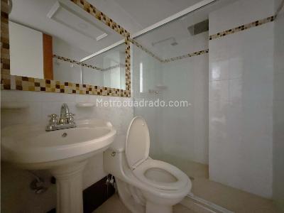 Apartamento en venta en Segundo Parque De Laureles, Medellín · foto 14 de 17