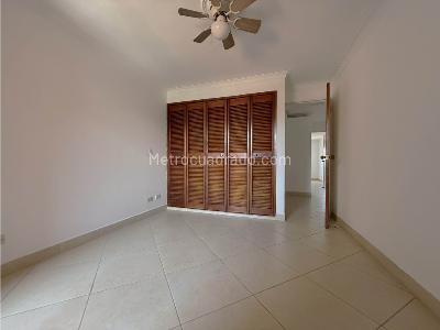 Apartamento en venta en Segundo Parque De Laureles, Medellín · foto 17 de 17