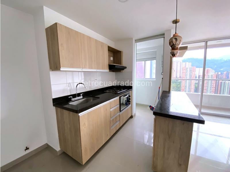 3BR Apartment with Amenities in La Doctora, Sabaneta - 2